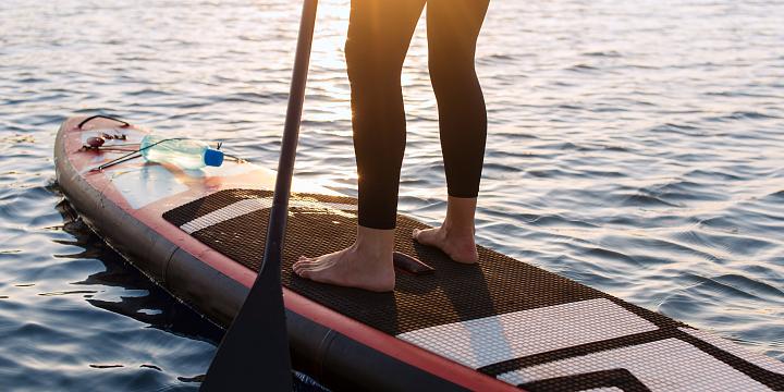 Paddle surf