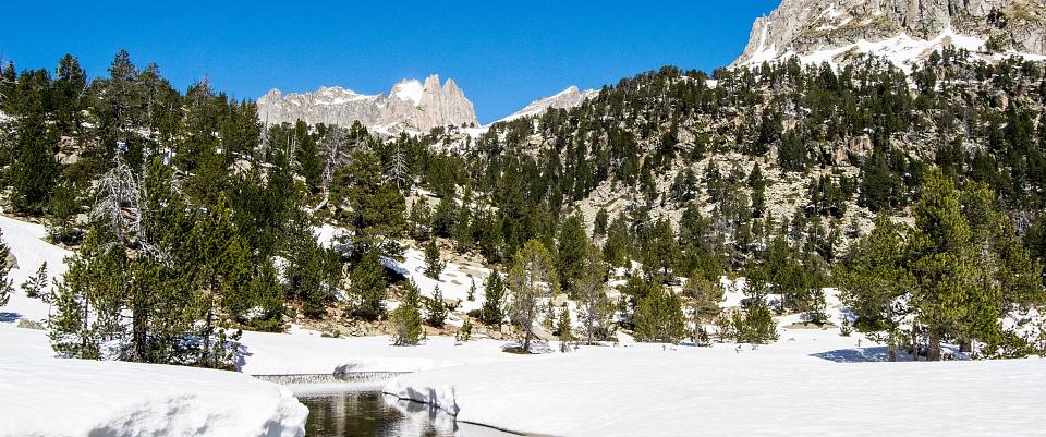 Discover winter in the High Pyrenees!